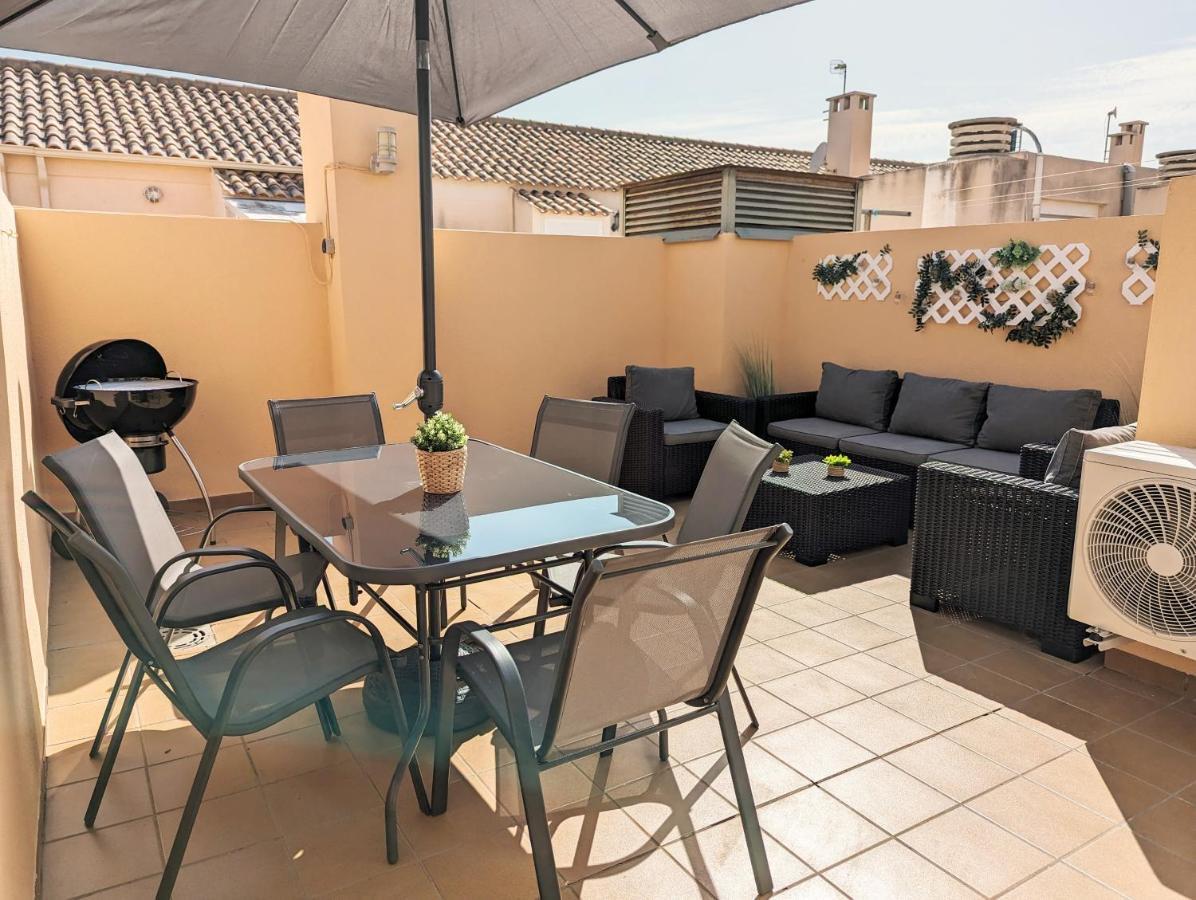 Apartamento Las Palmeras - Con Terraza, Barbacoa, Aire Acondicionado Y A 250M De La Playa! Лос-Алькасарес Екстер'єр фото